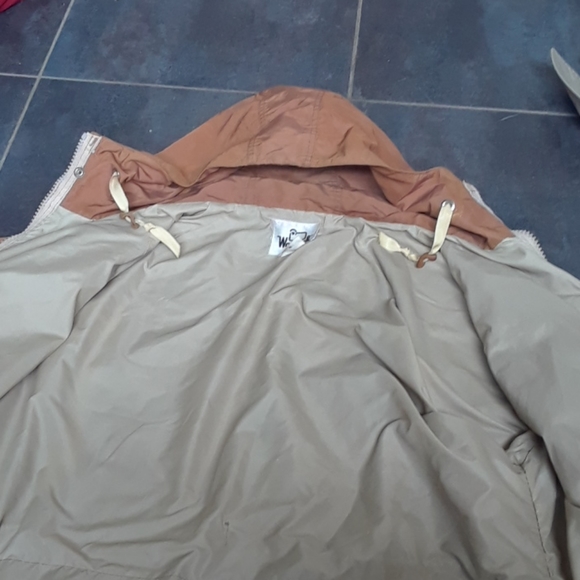 Woolrich rain coat - Picture 3 of 4